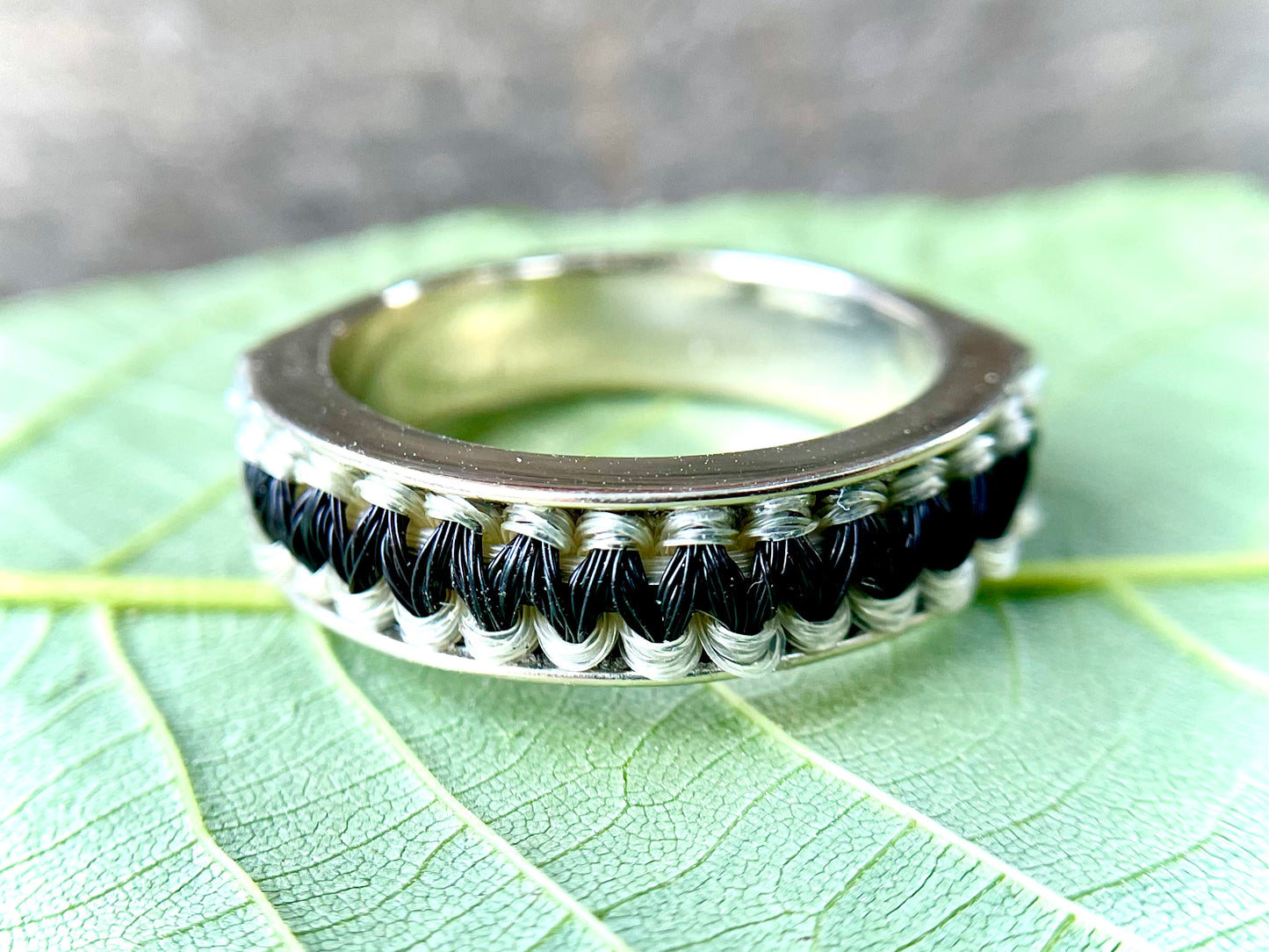 Horsehair Ring, Woven Channel Band
