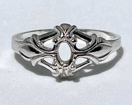 Antique Style Ring for Oval Stone